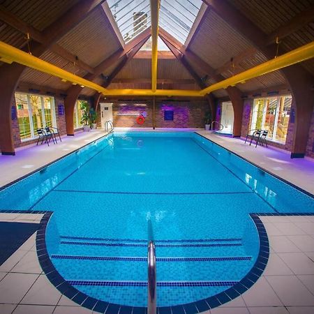 Atholl Apartment - A Unique Apartment In Countryside Park With Wifi And Access To Pool And Bar Perth Buitenkant foto